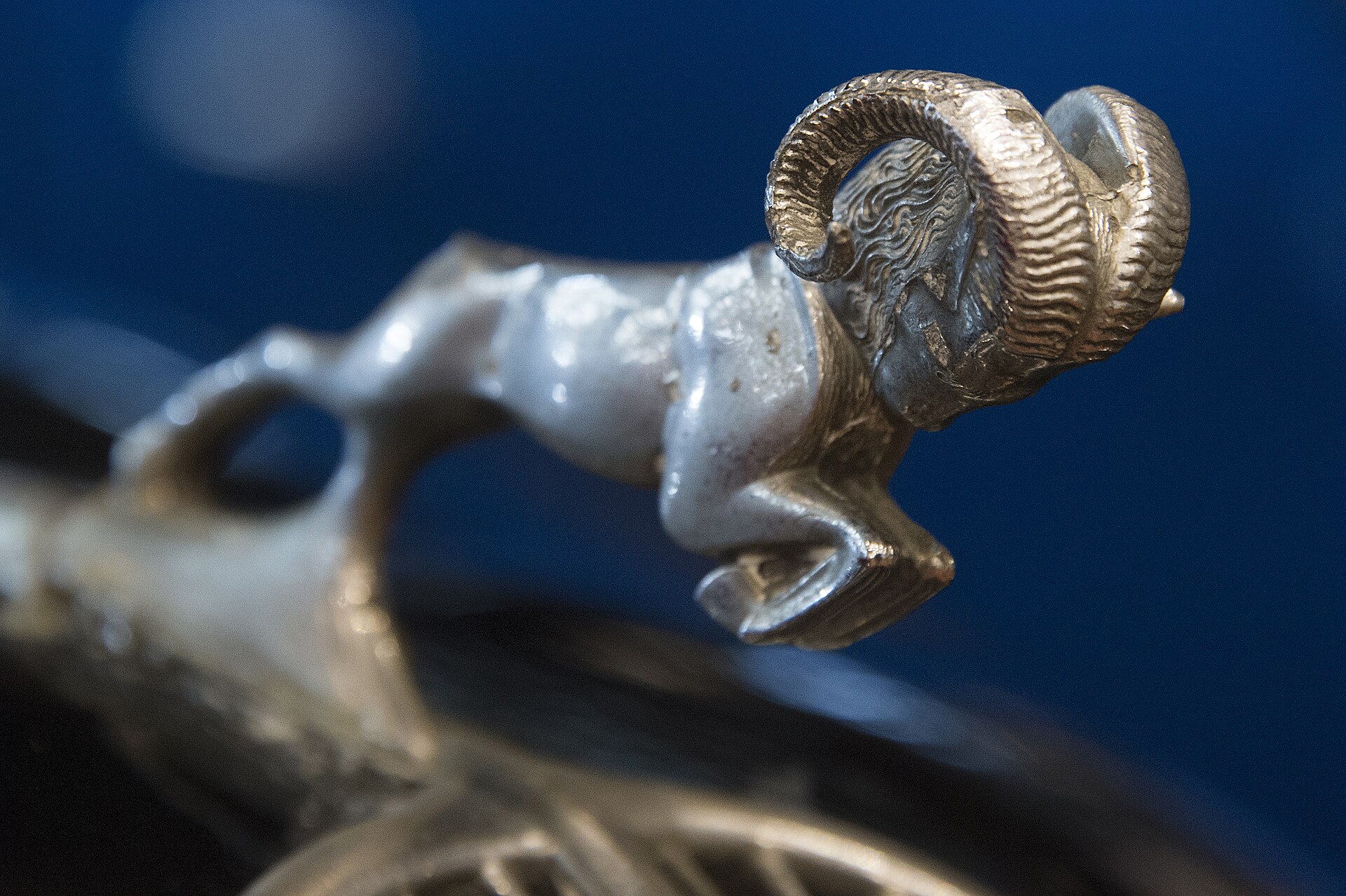 Detalj på en veteranbil på Rahmi M. Koç-museet